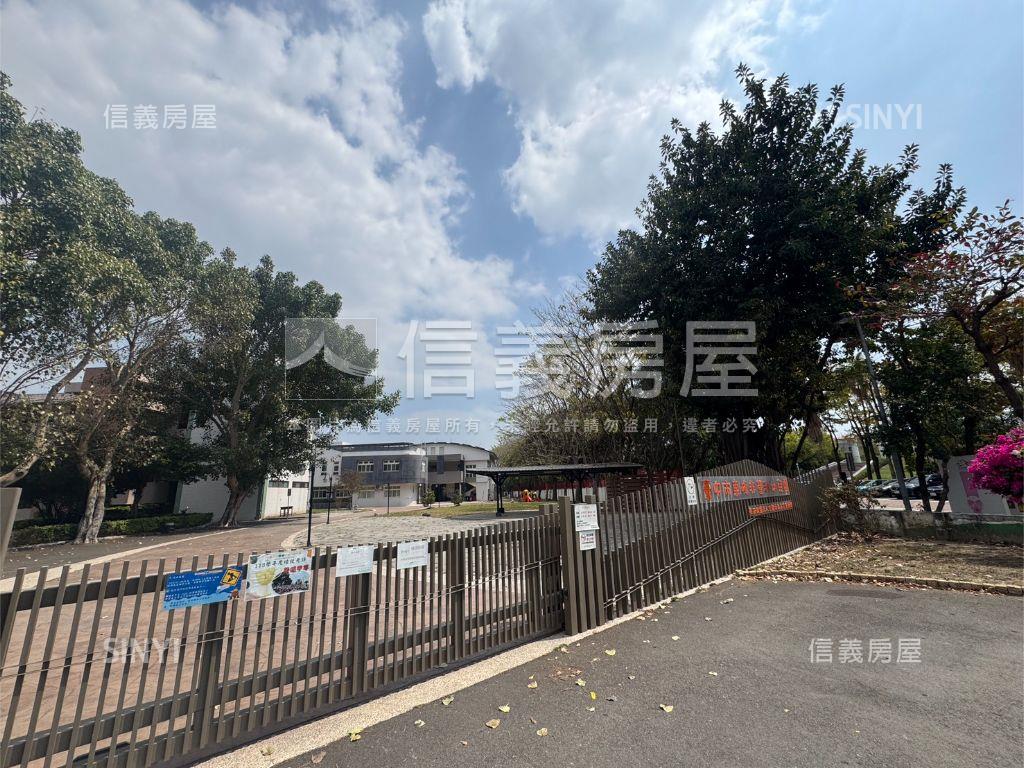 新案先看東區透店房屋室內格局與周邊環境