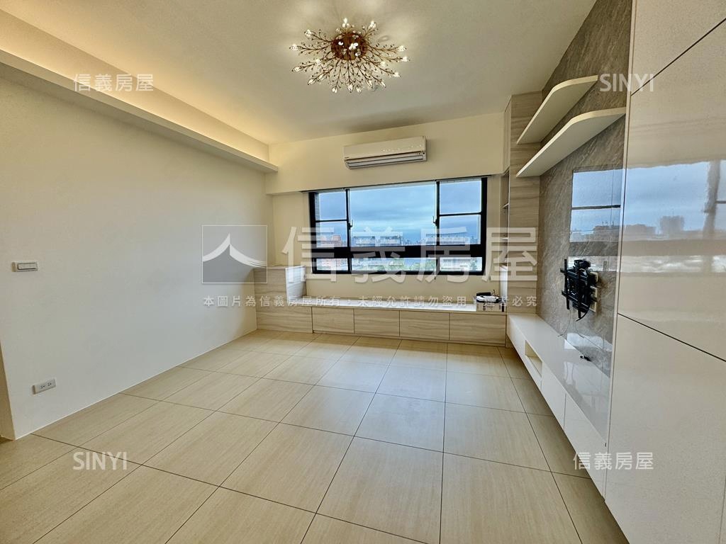 挪威麗園４房雙平面車位房屋室內格局與周邊環境