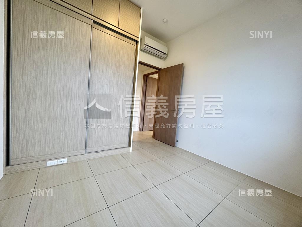 挪威麗園４房雙平面車位房屋室內格局與周邊環境