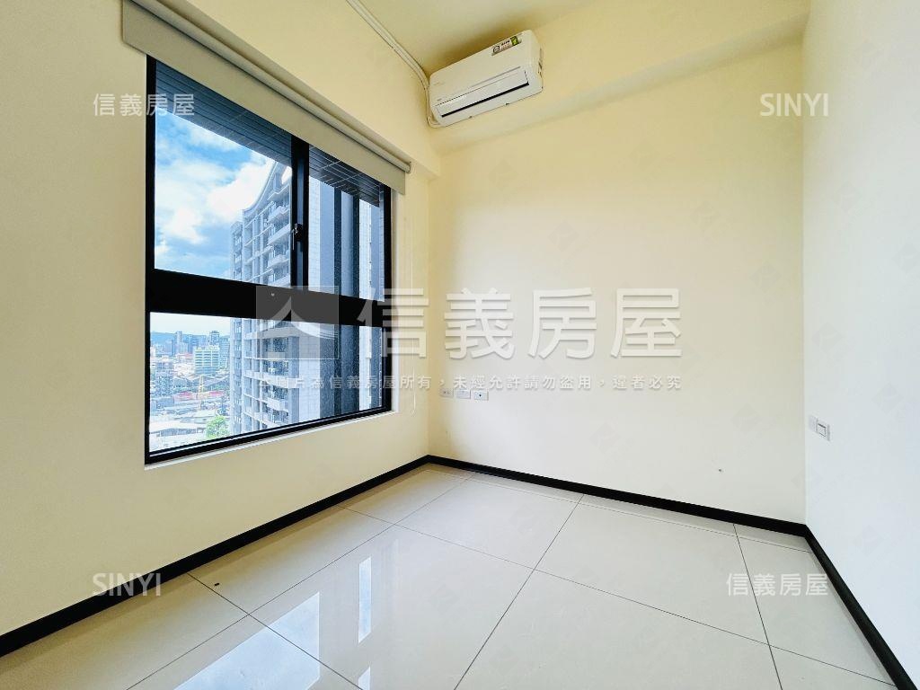 冠德天韻高樓兩房車位房屋室內格局與周邊環境