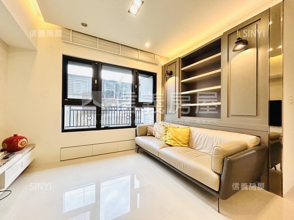 新潤峰耘３房帶坡平車位房屋室內格局與周邊環境