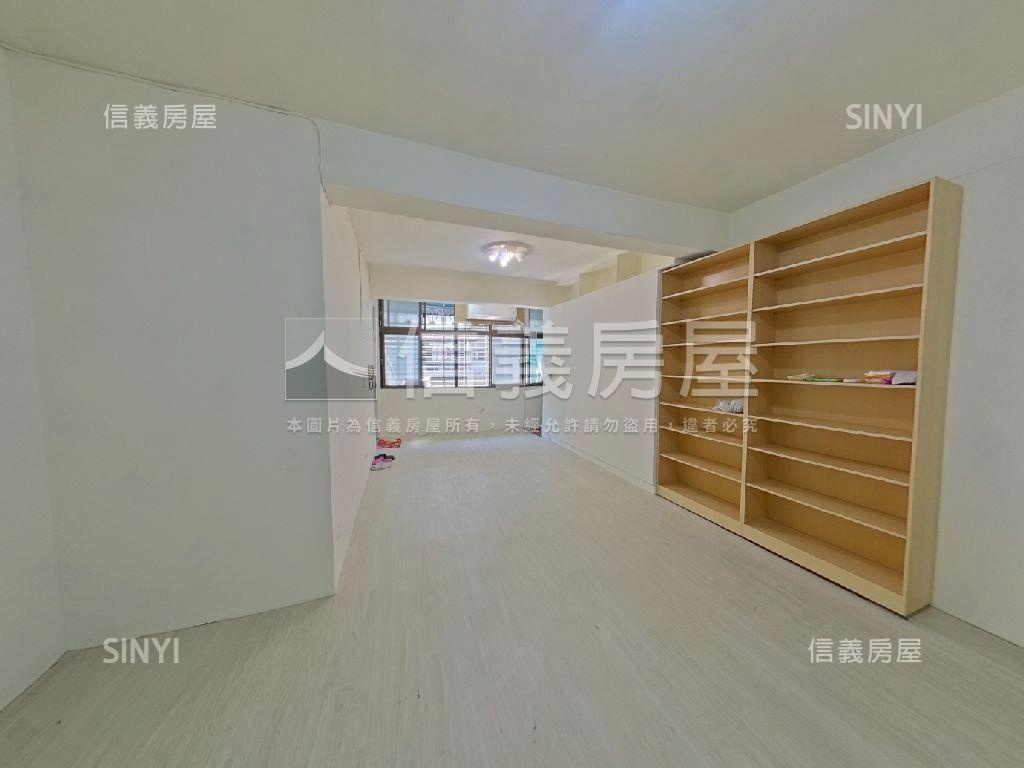 板南線海山站黃金美寓三樓房屋室內格局與周邊環境