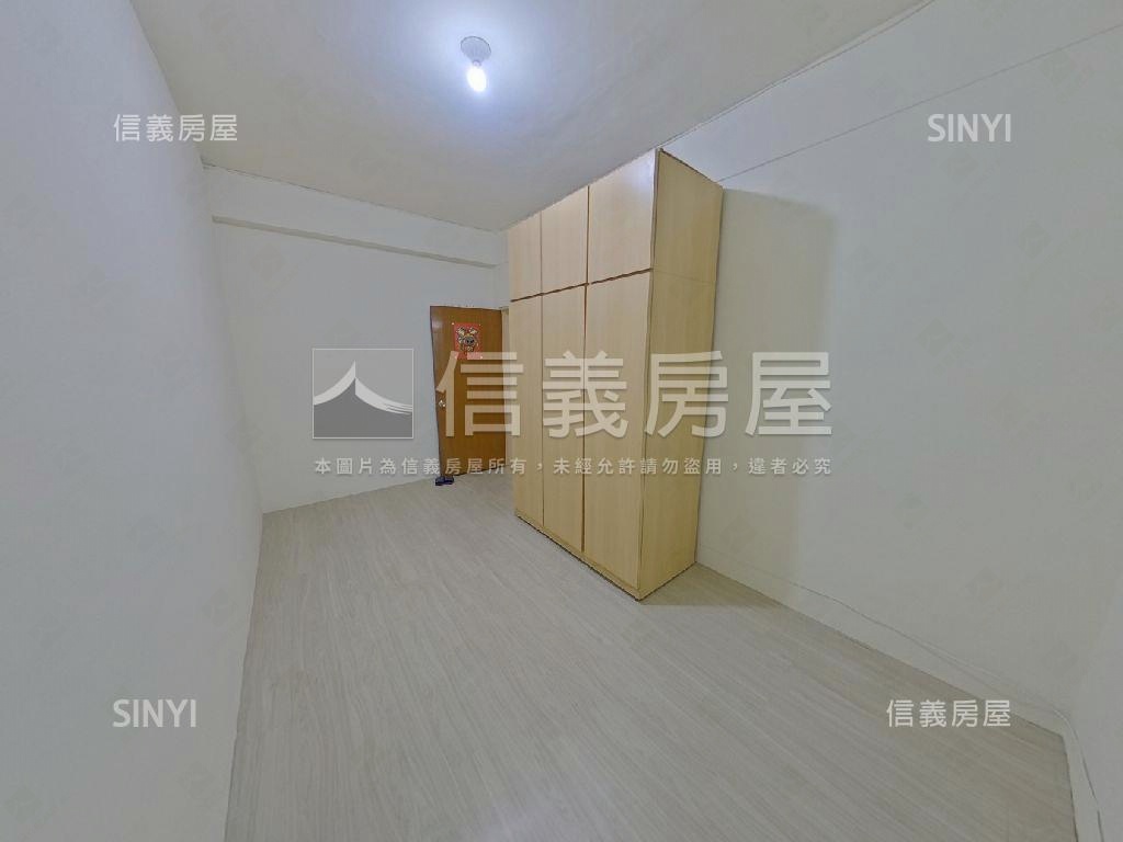 板南線海山站黃金美寓三樓房屋室內格局與周邊環境