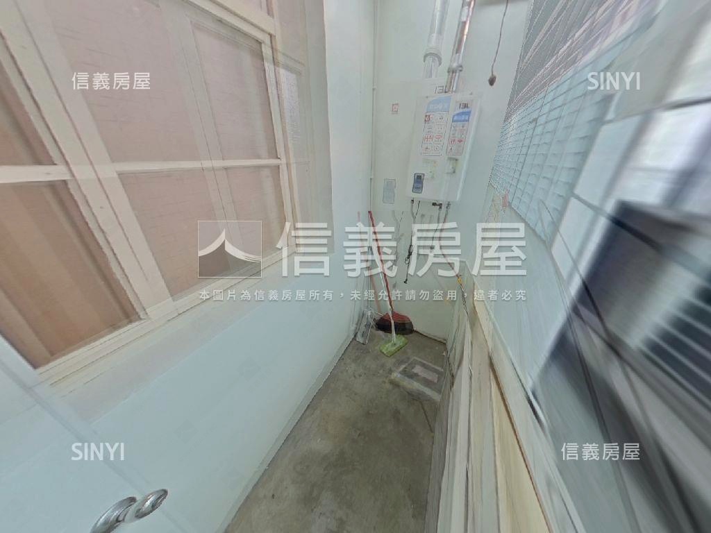板南線海山站黃金美寓三樓房屋室內格局與周邊環境
