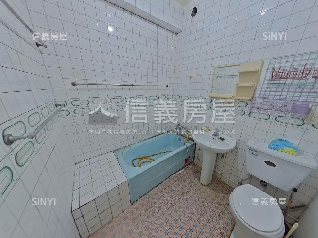 板南線海山站黃金美寓三樓房屋室內格局與周邊環境