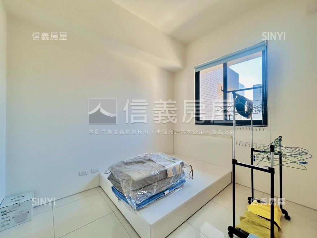 逢甲文修公園２房房屋室內格局與周邊環境
