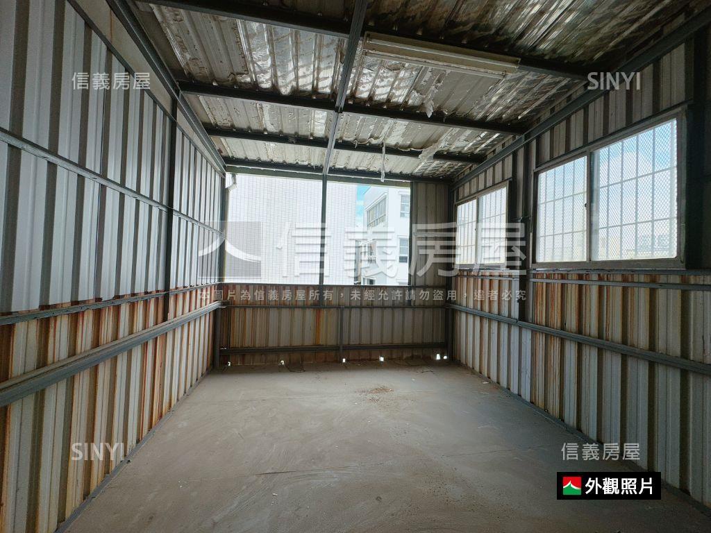 近崑科大商圈臨路透天房屋室內格局與周邊環境