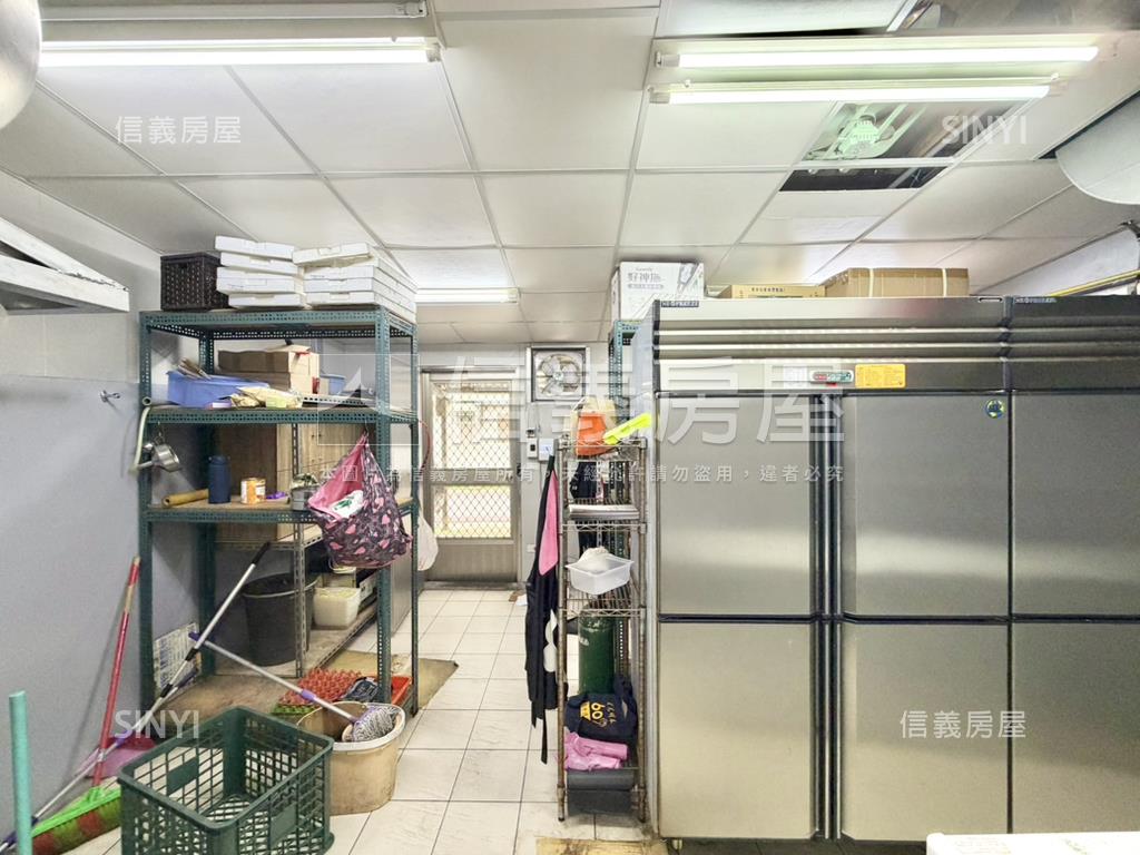 永福西街三角窗大地坪透店房屋室內格局與周邊環境