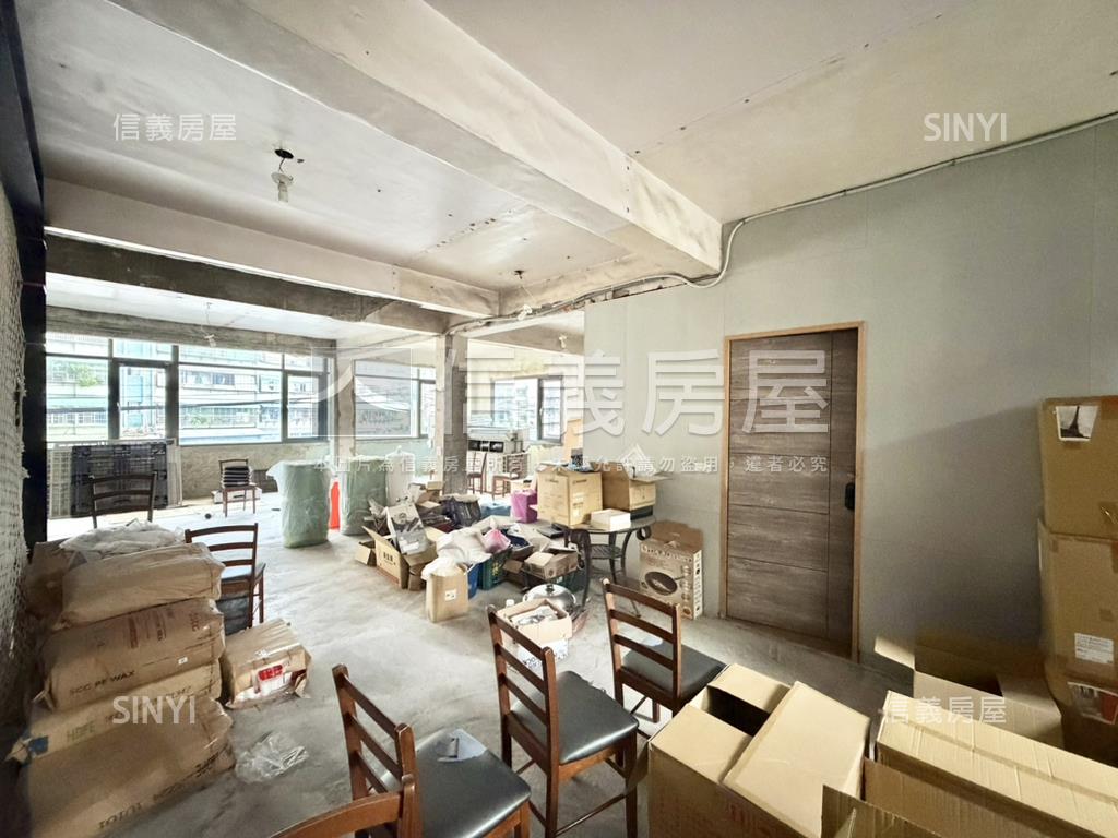 永福西街三角窗大地坪透店房屋室內格局與周邊環境