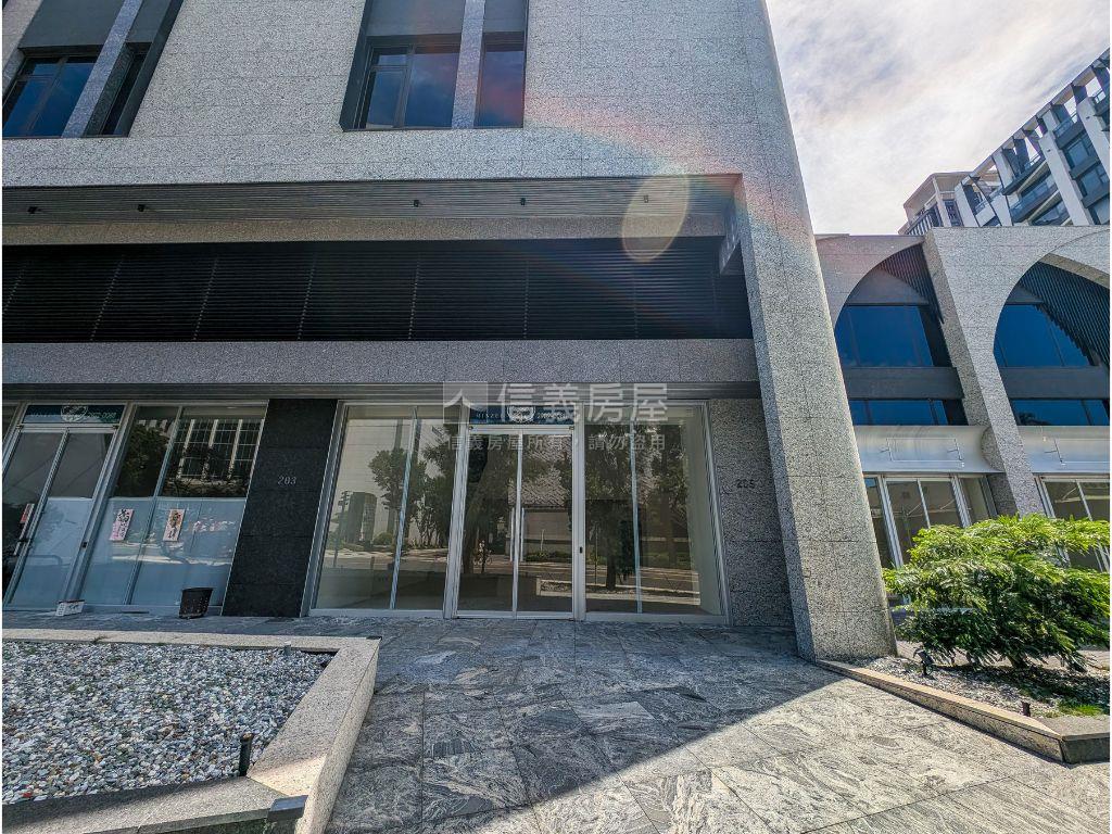 本格新創智慧園區店面房屋室內格局與周邊環境