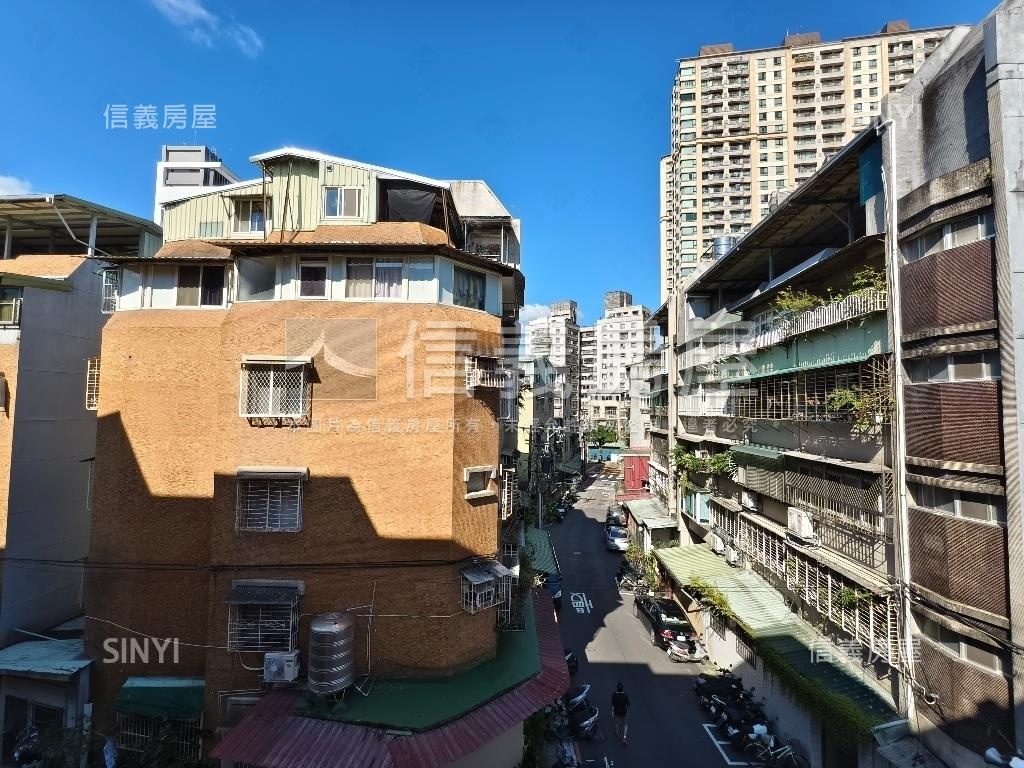 秀朗獨戶亮麗三房房屋室內格局與周邊環境