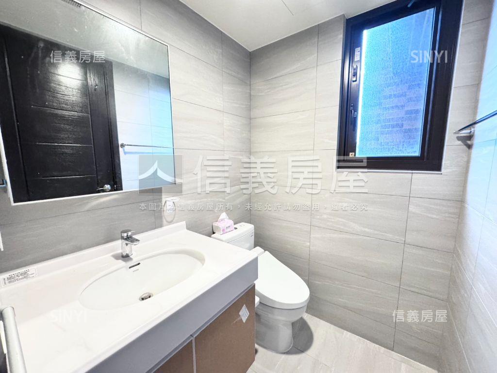 面領航南發財樓３房車位房屋室內格局與周邊環境