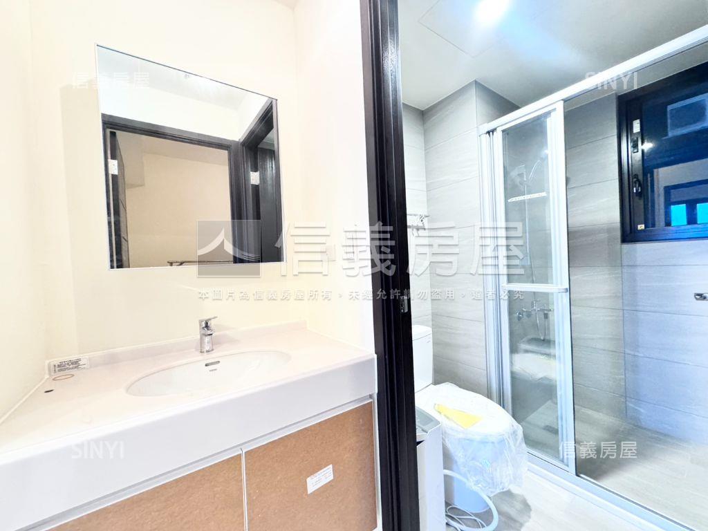 面領航南發財樓３房車位房屋室內格局與周邊環境