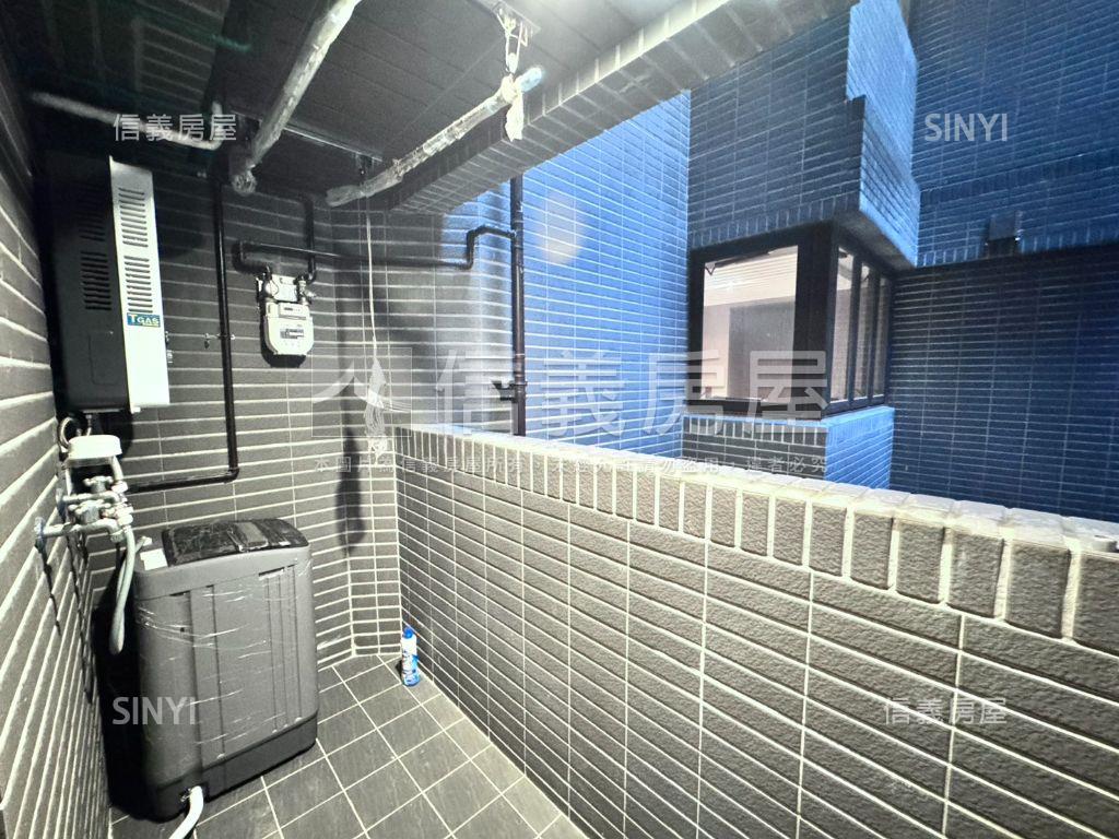 面領航南發財樓３房車位房屋室內格局與周邊環境