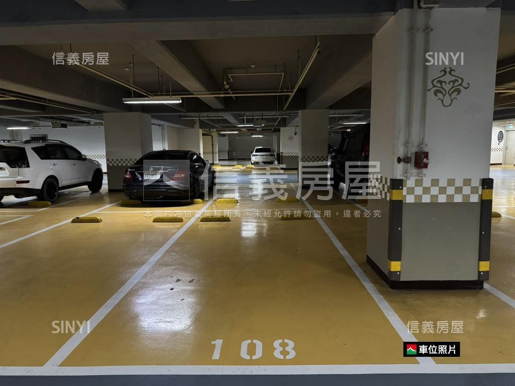 大學耶魯高樓二房房屋室內格局與周邊環境