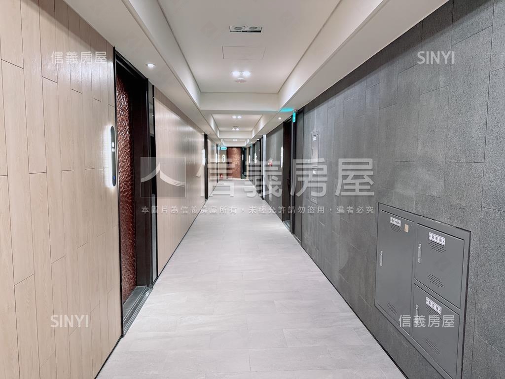 開闊山景精美兩房房屋室內格局與周邊環境