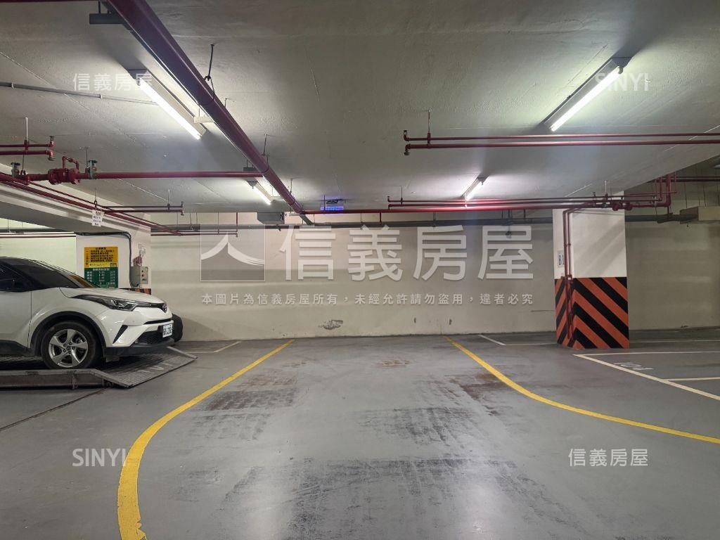 【車位】布拉格－１００號房屋室內格局與周邊環境