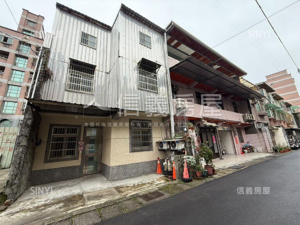 龍昌路前後臨路透天房屋室內格局與周邊環境