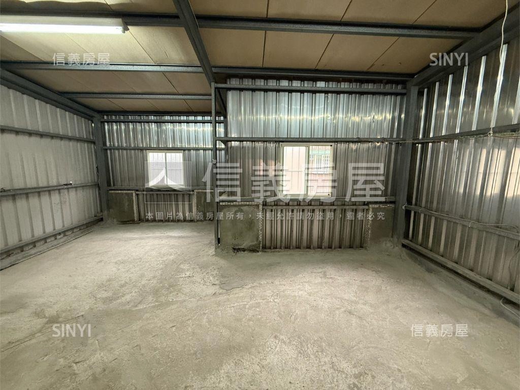 龍昌路前後臨路透天房屋室內格局與周邊環境