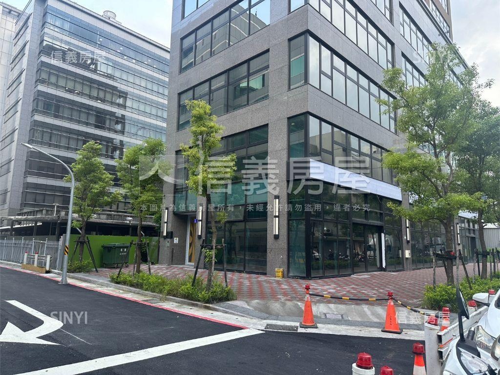 捷運南京光北七樓辦公房屋室內格局與周邊環境