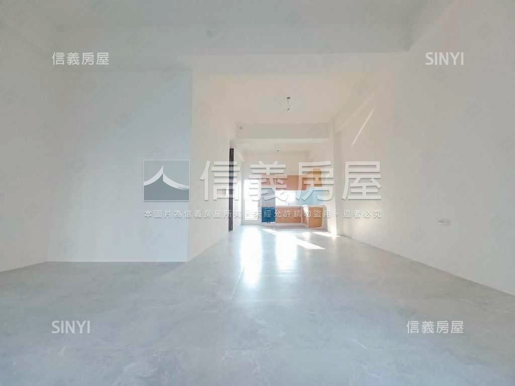 近南科全新面寬車墅房屋室內格局與周邊環境