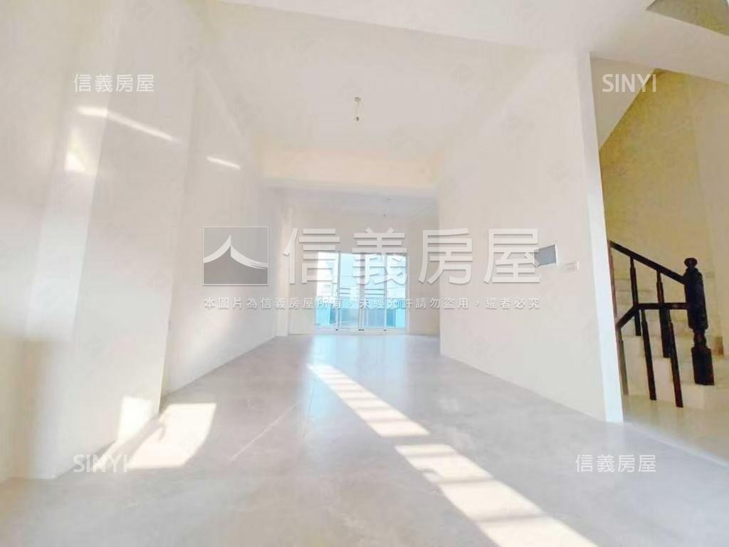 近南科全新面寬車墅房屋室內格局與周邊環境