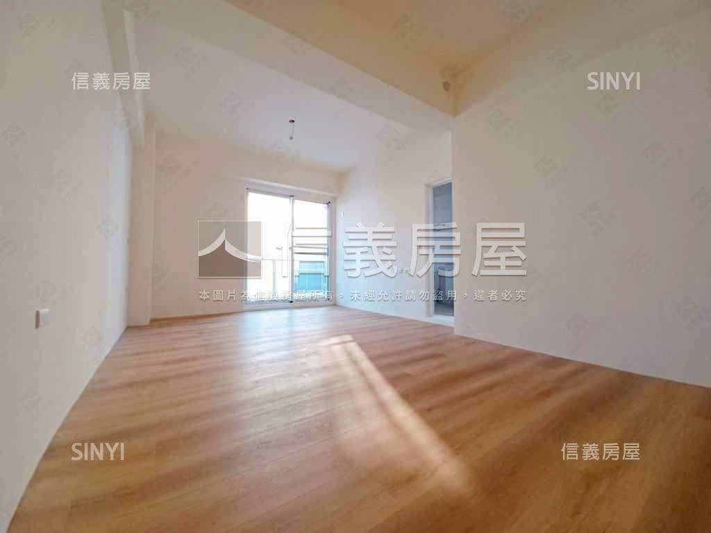 近南科全新面寬車墅房屋室內格局與周邊環境