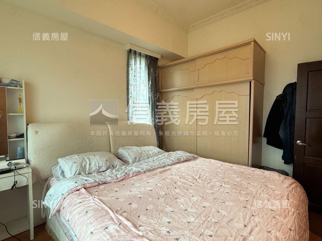 經貿水岸三房車位房屋室內格局與周邊環境