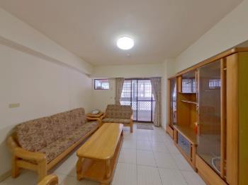 近公園邊間三房首選