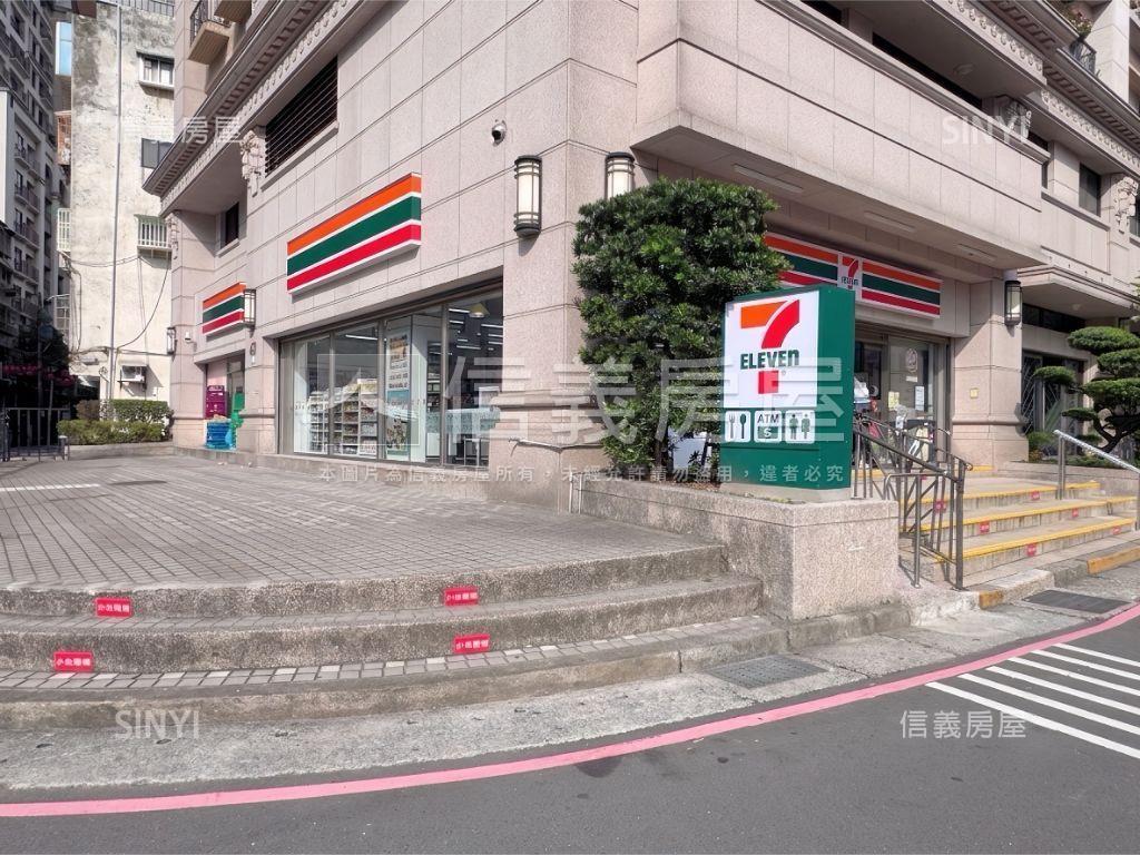 頂溪仁愛公園角窗連鎖店面房屋室內格局與周邊環境