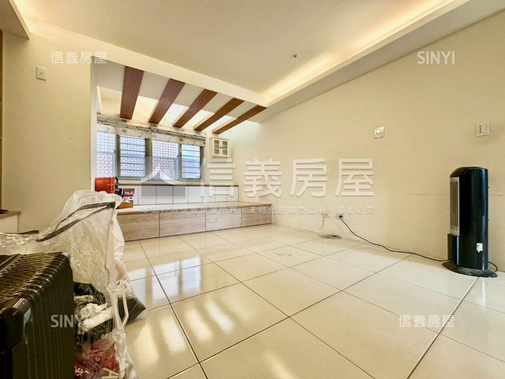 大業國中旁三房車位房屋室內格局與周邊環境