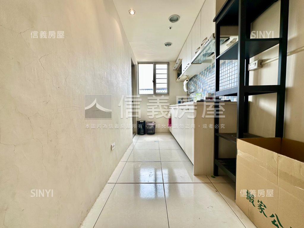 大業國中旁三房車位房屋室內格局與周邊環境