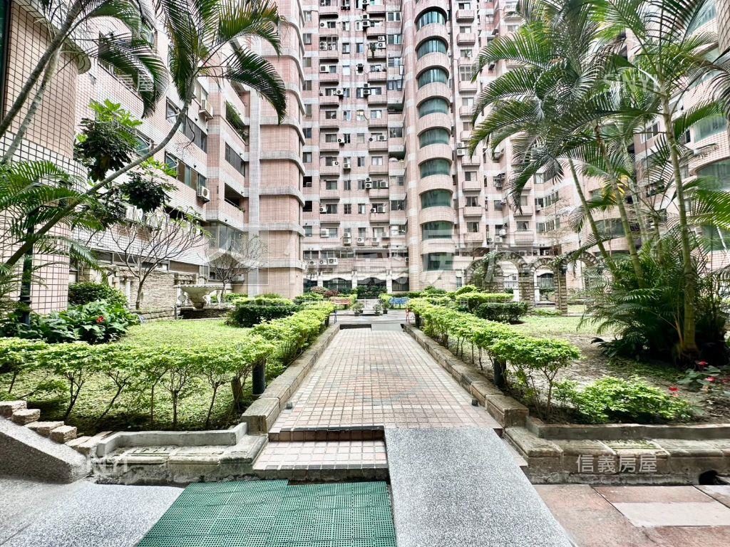 大業國中旁三房車位房屋室內格局與周邊環境