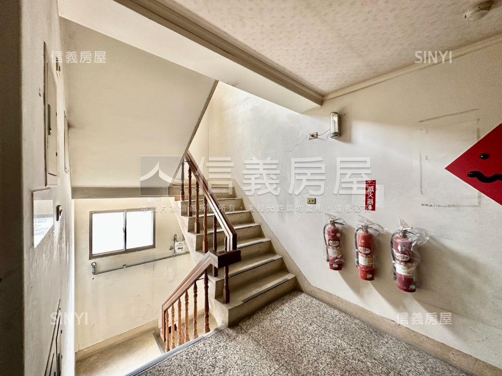 大業國中旁三房車位房屋室內格局與周邊環境