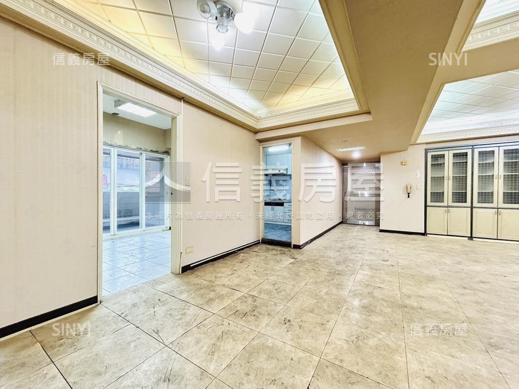 塔城龍門．面公園露台戶Ｂ房屋室內格局與周邊環境