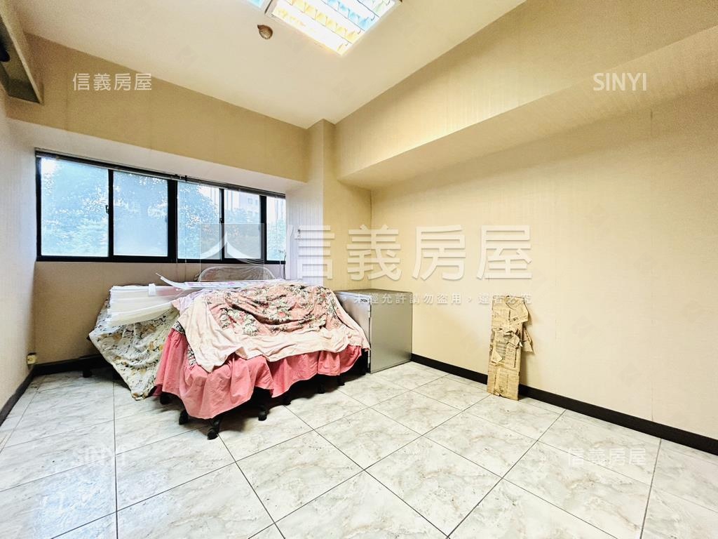 塔城龍門．面公園露台戶Ｂ房屋室內格局與周邊環境