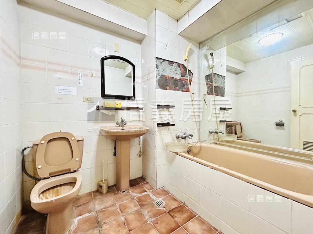 塔城龍門．面公園露台戶Ｂ房屋室內格局與周邊環境