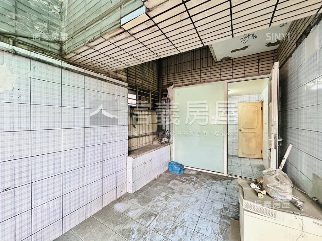 塔城龍門．面公園露台戶Ｂ房屋室內格局與周邊環境