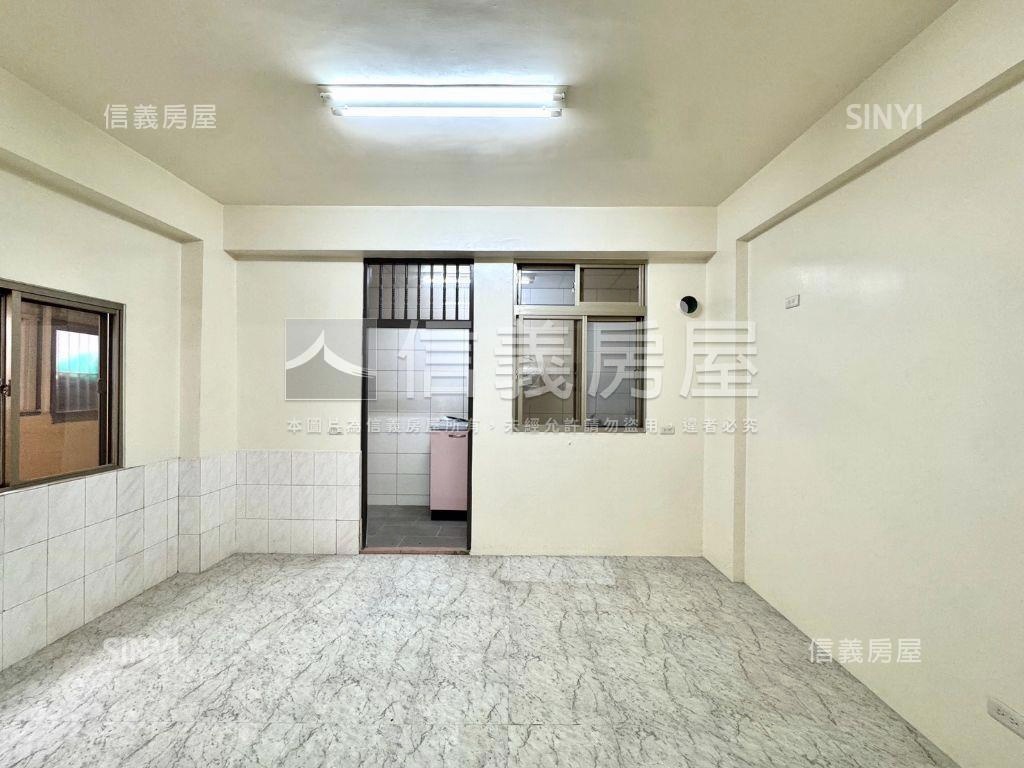 安定港子尾整新車墅房屋室內格局與周邊環境