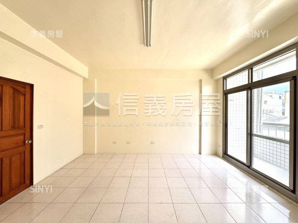 安定港子尾整新車墅房屋室內格局與周邊環境