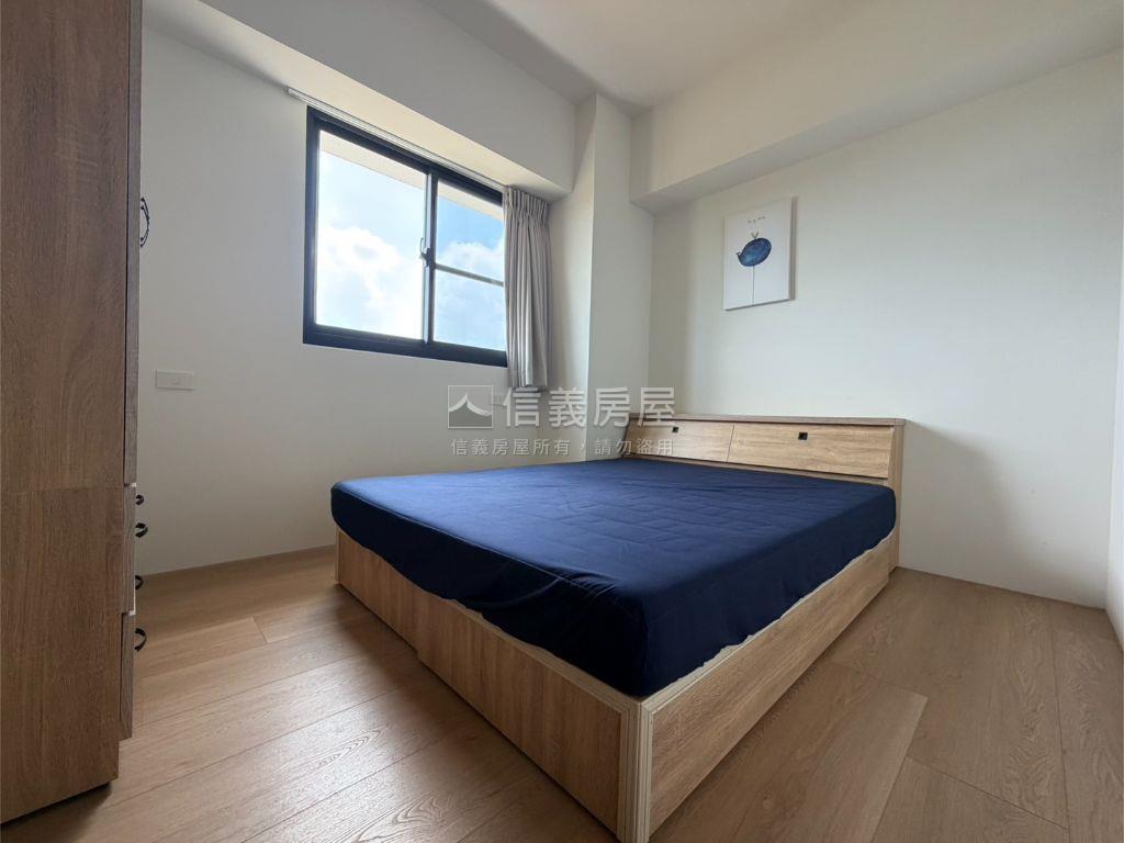 鄉景森品三房平車美宅房屋室內格局與周邊環境