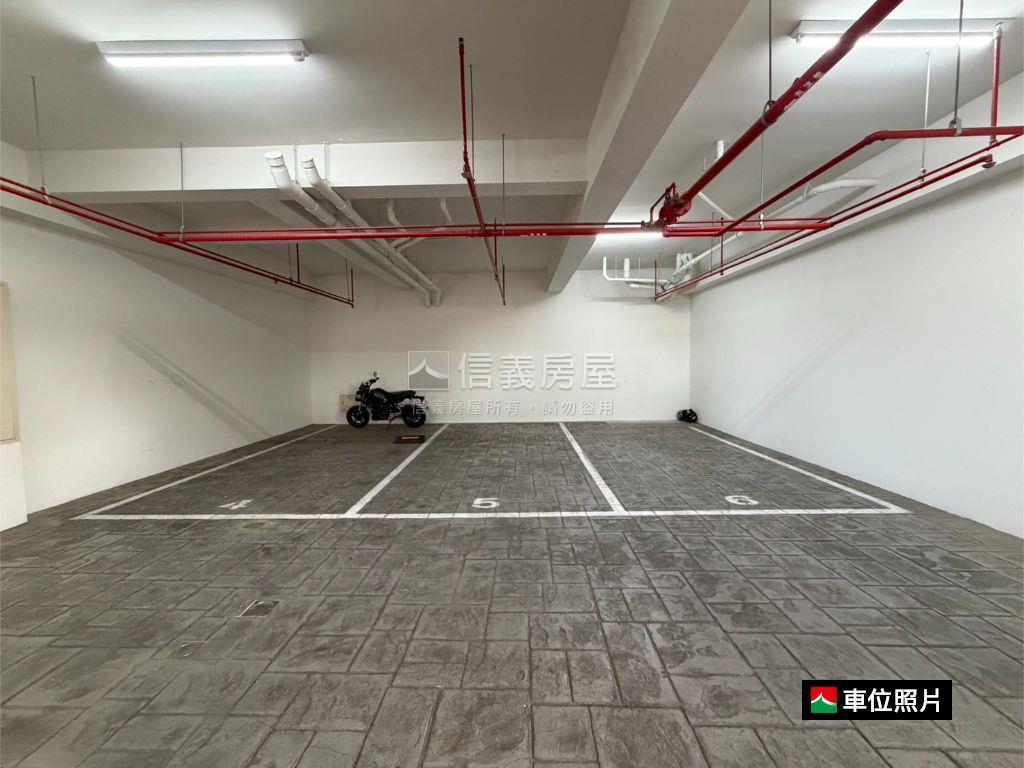 鄉景森品三房平車美宅房屋室內格局與周邊環境