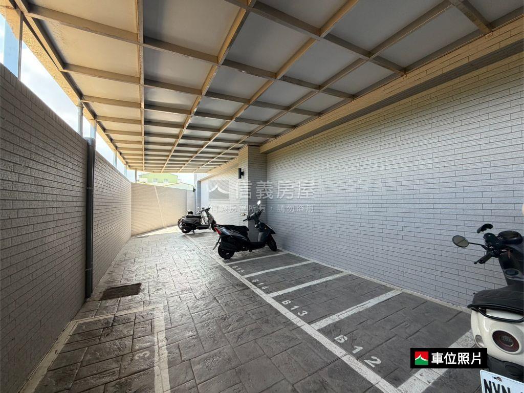 鄉景森品三房平車美宅房屋室內格局與周邊環境