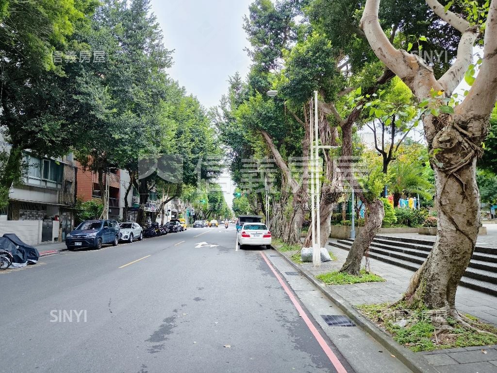 富錦街華廈面公園景觀房屋室內格局與周邊環境