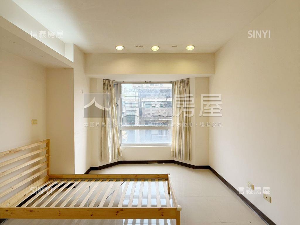 合康三房＋Ｂ２坡平車位房屋室內格局與周邊環境