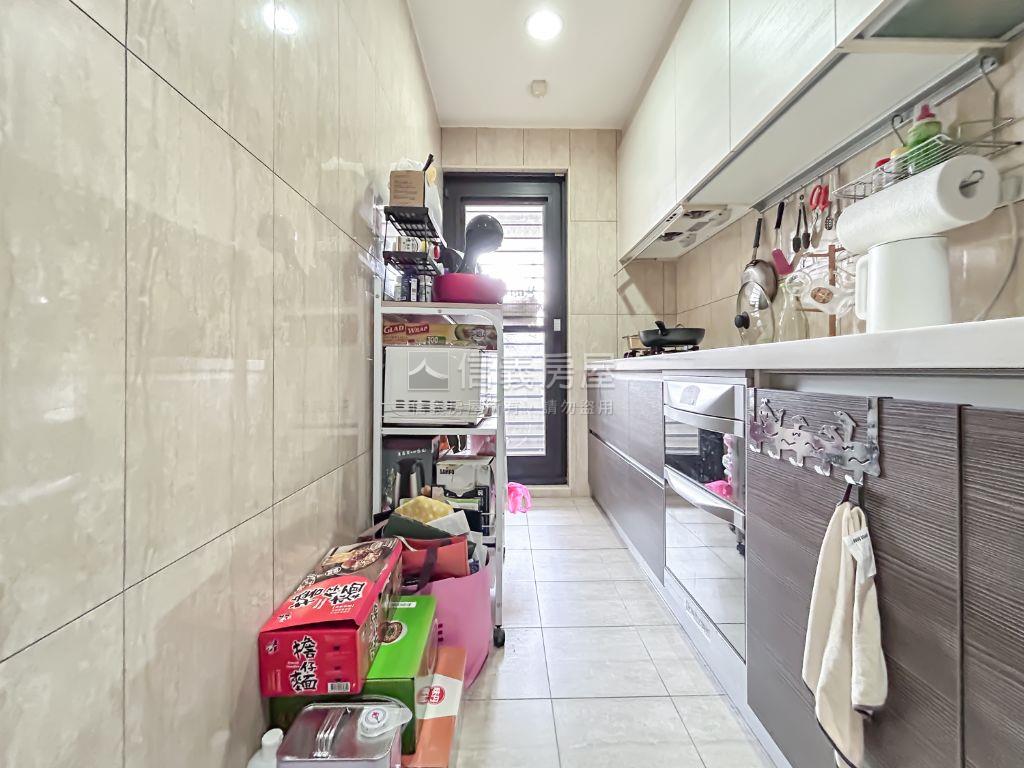 蘭庭序●三房車位房屋室內格局與周邊環境