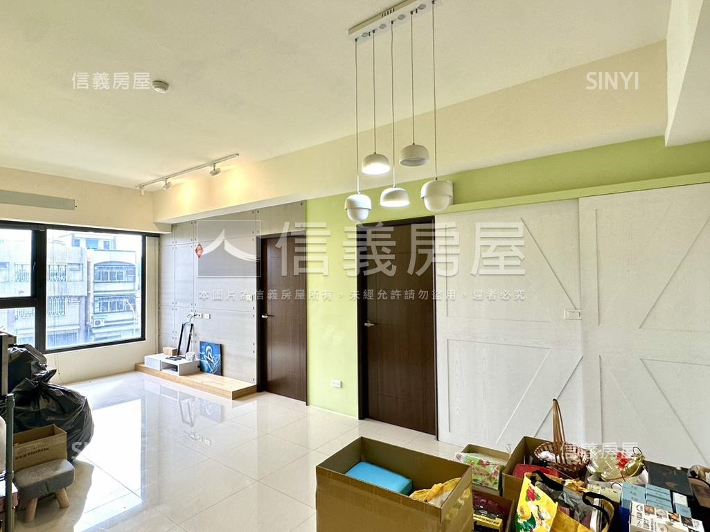 捷運站旁神奇的兩房平車房屋室內格局與周邊環境