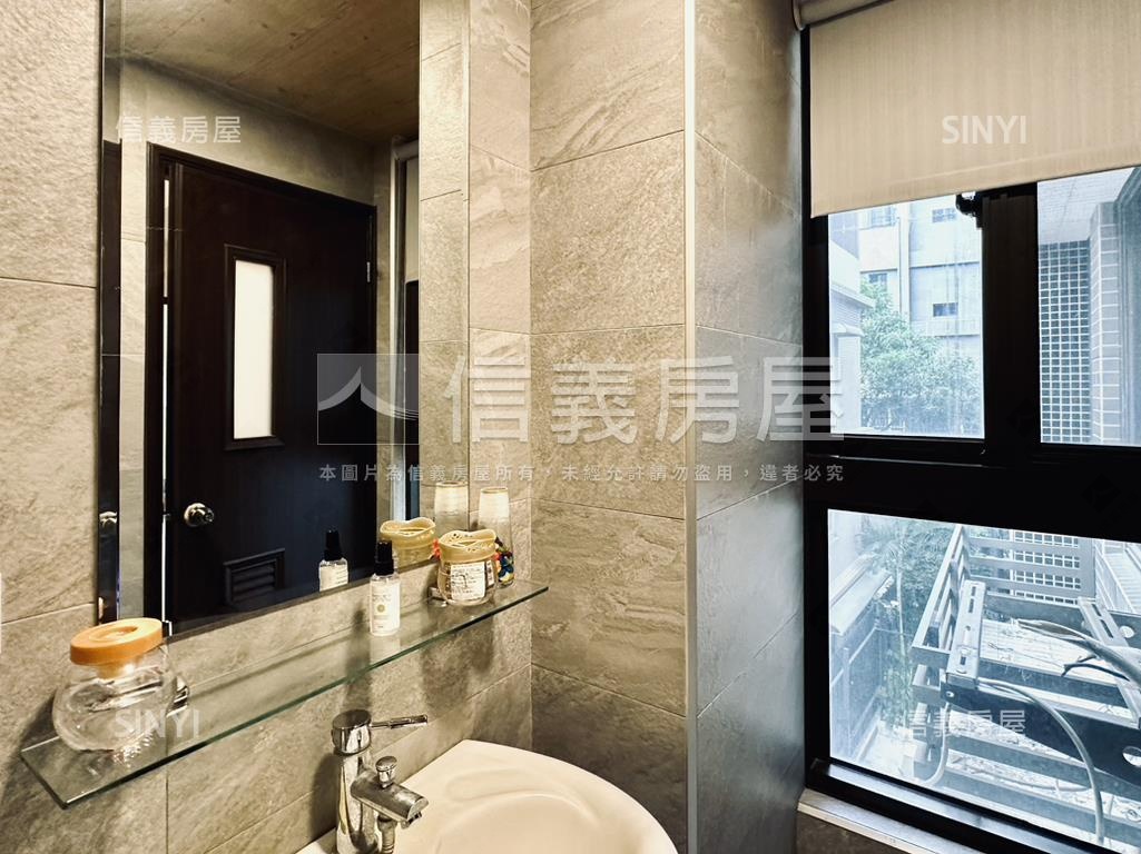 捷運站旁神奇的兩房平車房屋室內格局與周邊環境