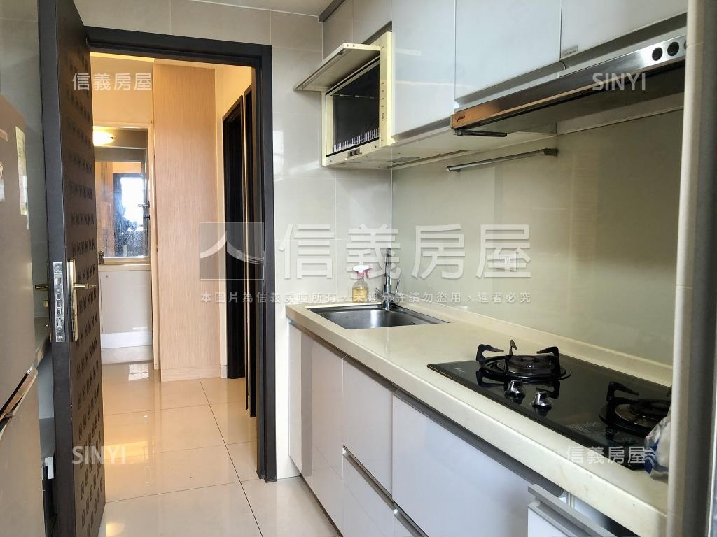 專任美麗臺北觀景屋房屋室內格局與周邊環境