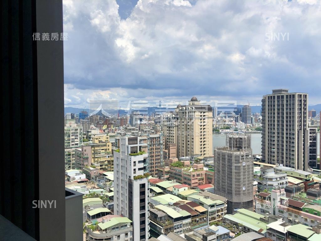 專任美麗臺北觀景屋房屋室內格局與周邊環境